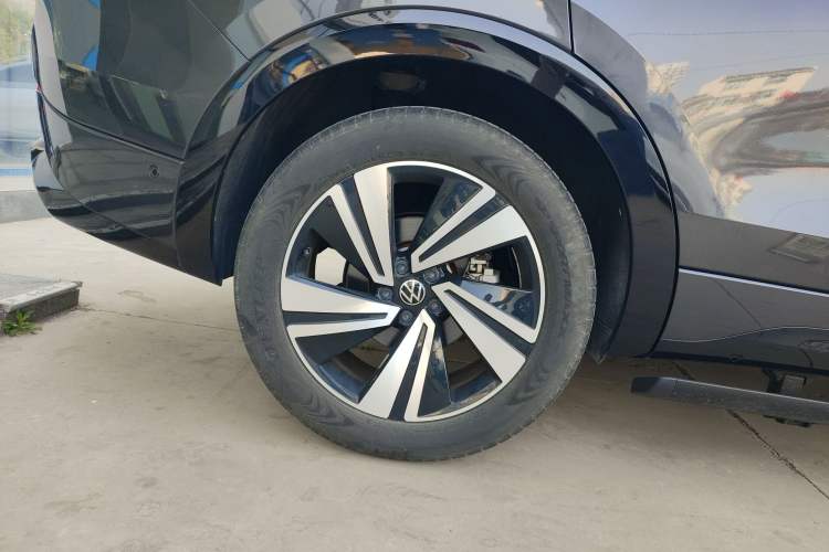 Used Volkswagen Tavendor 2023 380TSI Four-Wheel Drive R-Line Cruise Edition Exterior 5