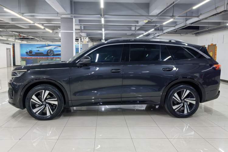 Used Volkswagen Tavendor 2023 380TSI Four-Wheel Drive R-Line Cruise Edition Exterior 9
