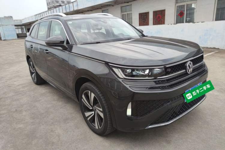 Used Volkswagen Tavendor 2023 380TSI Four-Wheel Drive R-Line Cruise Edition Front Right 45 Deg