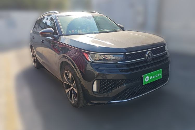 Used Volkswagen Tavendor 2023 380TSI Four-Wheel Drive R-Line First Edition Front Right 45 Deg