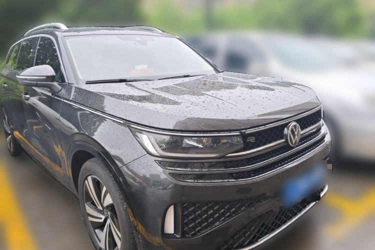 Used Volkswagen Tavendor 2023 380TSI Four-Wheel Drive R-Line Cruise Edition Front Right 45 Deg