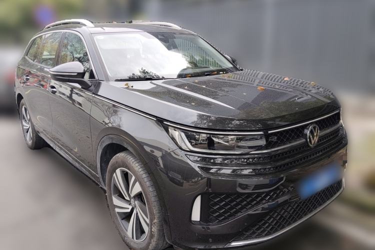 Used Volkswagen Tavendor 2023 380TSI Four-Wheel Drive R-Line Cruise Edition Front Right 45 Deg