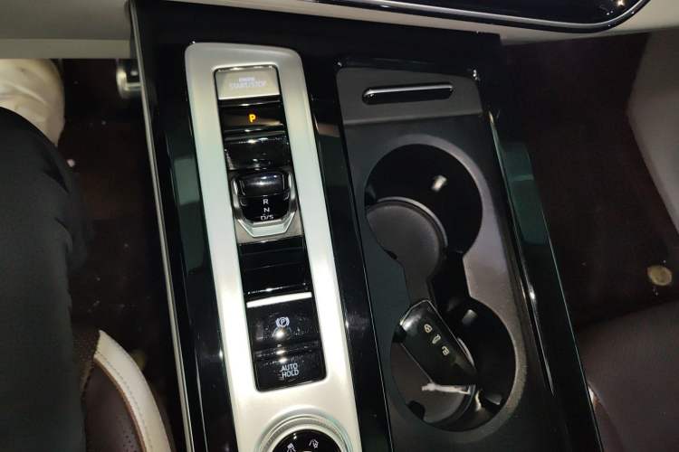 Used Volkswagen Tavendor 2023 380TSI Four-Wheel Drive R-Line Cruise Edition Gear Lever
