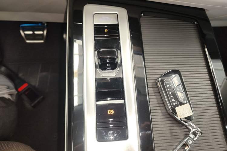 Used Volkswagen Tavendor 2023 380TSI Four-Wheel Drive R-Line Cruise Edition Gear Lever