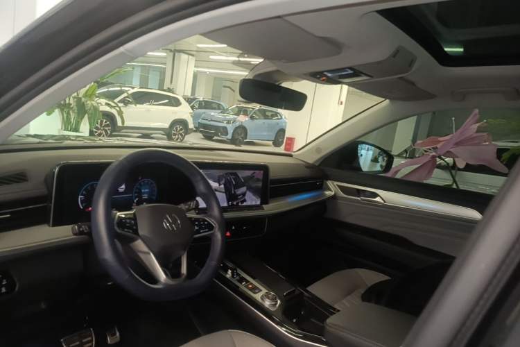 Used Volkswagen Tavendor 2023 380TSI Four-Wheel Drive R-Line Cruise Edition Headliner