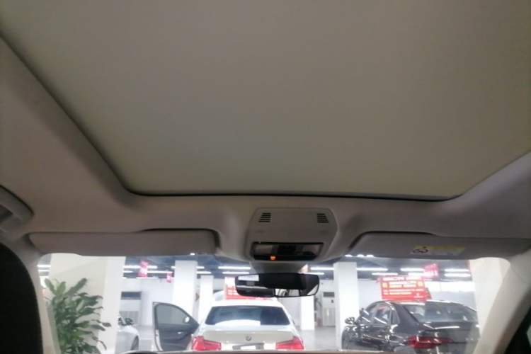 Used Volkswagen Tavendor 2023 380TSI Four-Wheel Drive R-Line Cruise Edition Headliner
