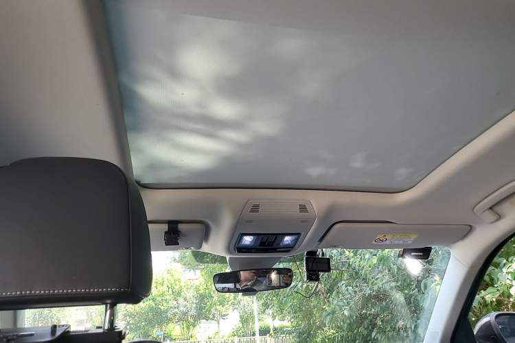 Used Volkswagen Tavendor 2023 380TSI Four-Wheel Drive R-Line Cruise Edition Headliner