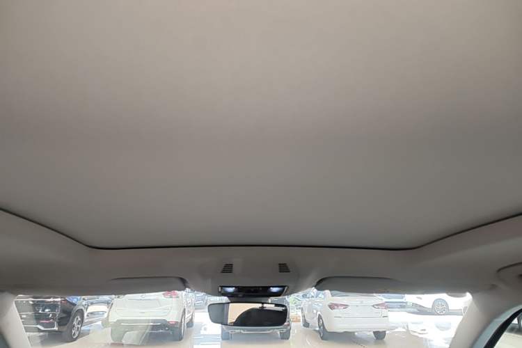 Used Volkswagen Tavendor 2023 380TSI Four-Wheel Drive R-Line Cruise Edition Headliner