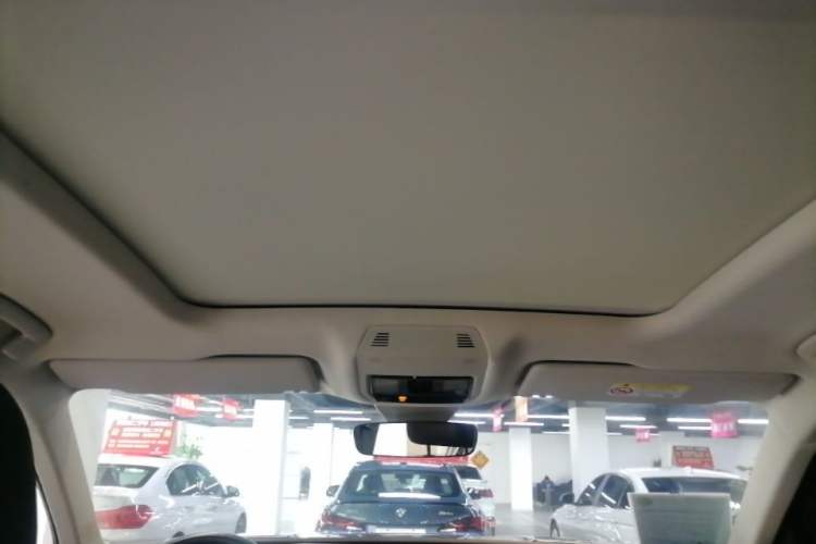 Used Volkswagen Tavendor 2023 380TSI Four-Wheel Drive R-Line Cruise Edition Headliner