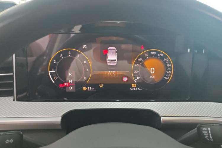 Used Volkswagen Tavendor 2023 330TSI Luxury Touring Edition Instrument Cluster
