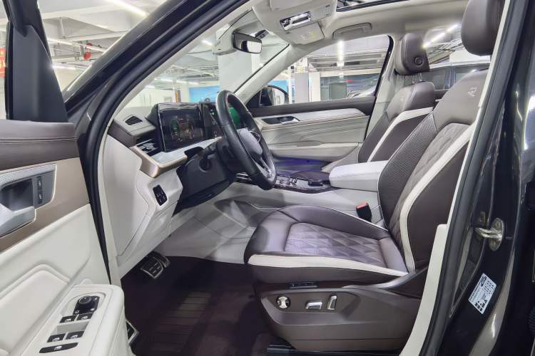 Used Volkswagen Tavendor 2023 380TSI Four-Wheel Drive R-Line Cruise Edition Interior 1