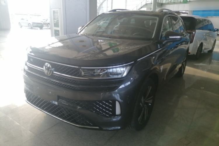 Used Volkswagen Tavendor 2023 380TSI Four-Wheel Drive R-Line Cruise Edition Guazi used car, China used car export, Used car for sale, Used cars, Cheapest cars for sale