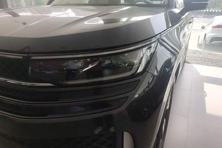 Used Volkswagen Tavendor 2023 380TSI Four-Wheel Drive R-Line Cruise Edition Left Front Headlight