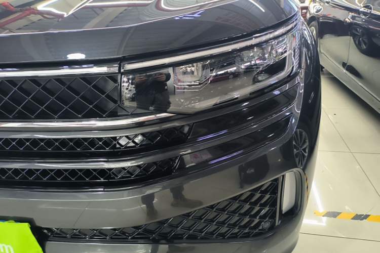 Used Volkswagen Tavendor 2023 380TSI Four-Wheel Drive R-Line Cruise Edition Left Front Headlight