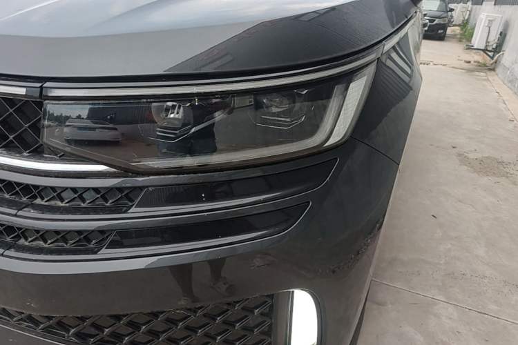 Used Volkswagen Tavendor 2023 380TSI Four-Wheel Drive R-Line Cruise Edition Left Front Headlight