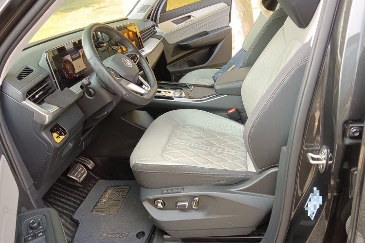 Used Volkswagen Tavendor 2023 380TSI Four-Wheel Drive R-Line First Edition Left Front Seat