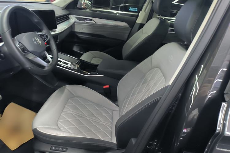Used Volkswagen Tavendor 2023 380TSI Four-Wheel Drive R-Line Cruise Edition Left Front Seat
