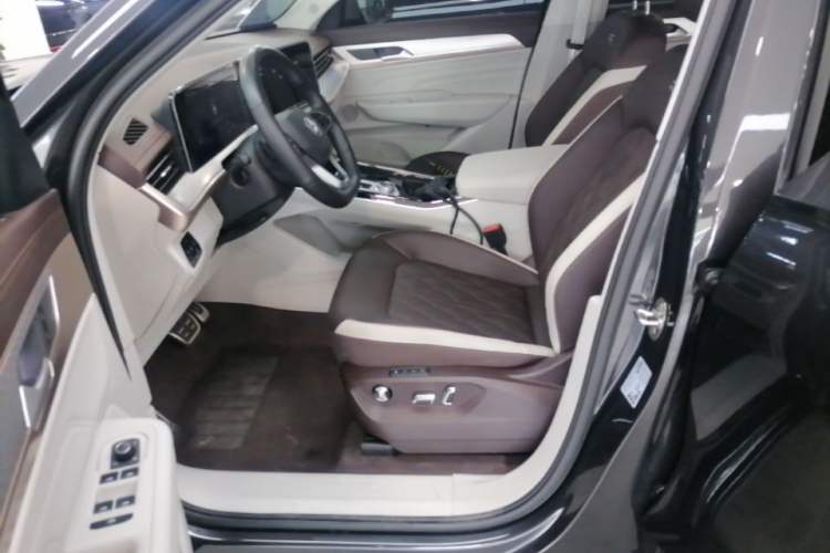 Used Volkswagen Tavendor 2023 380TSI Four-Wheel Drive R-Line Cruise Edition Left Front Seat