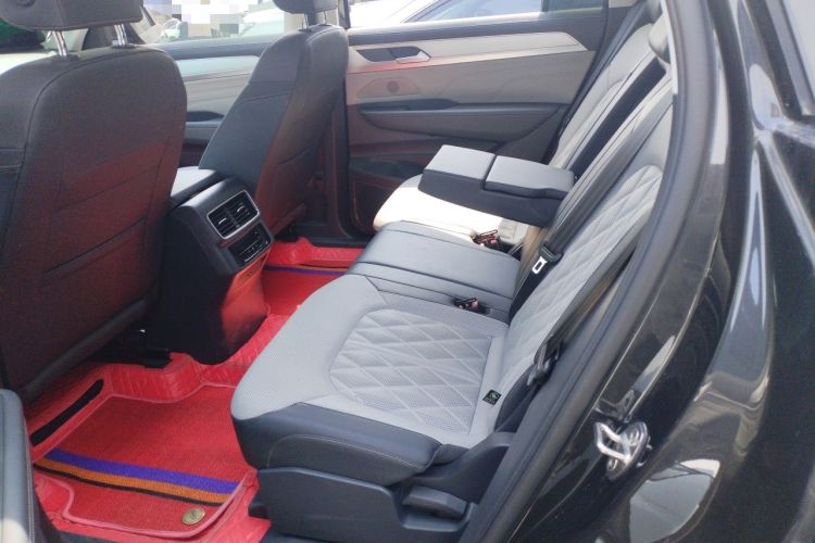 Used Volkswagen Tavendor 2023 380TSI Four-Wheel Drive R-Line Cruise Edition Left Rear Seat