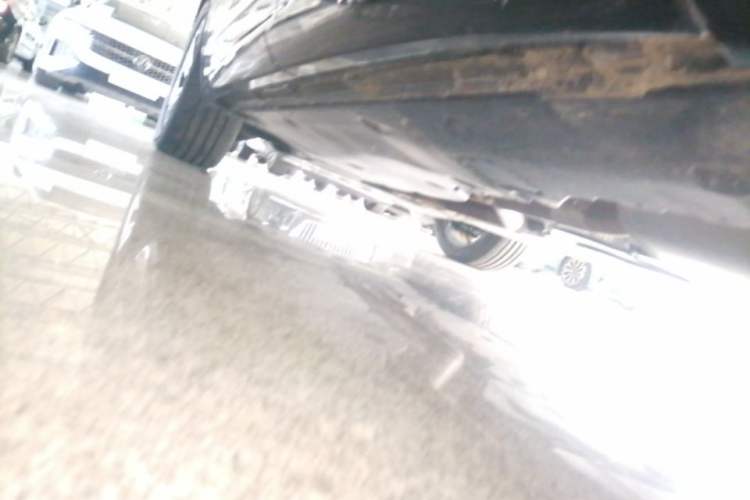 Used Volkswagen Tavendor 2023 380TSI Four-Wheel Drive R-Line Cruise Edition Left Side Sill