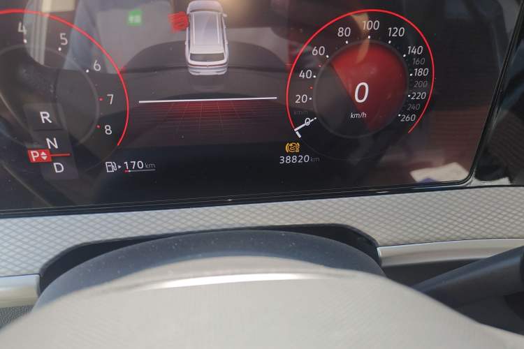 Used Volkswagen Tavendor 2023 330TSI Luxury Touring Edition Odometer Close Up