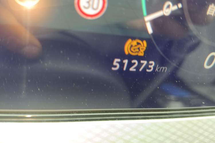 Used Volkswagen Tavendor 2023 380TSI Four-Wheel Drive R-Line Cruise Edition Odometer Close Up