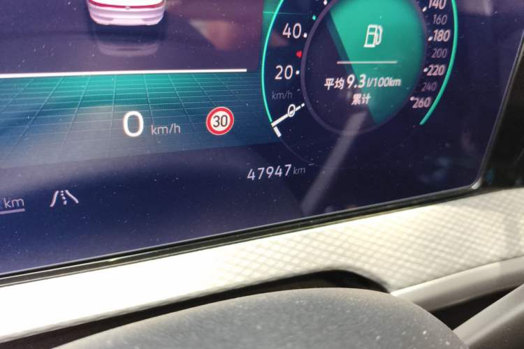 Used Volkswagen Tavendor 2023 380TSI Four-Wheel Drive R-Line Cruise Edition Odometer Close Up