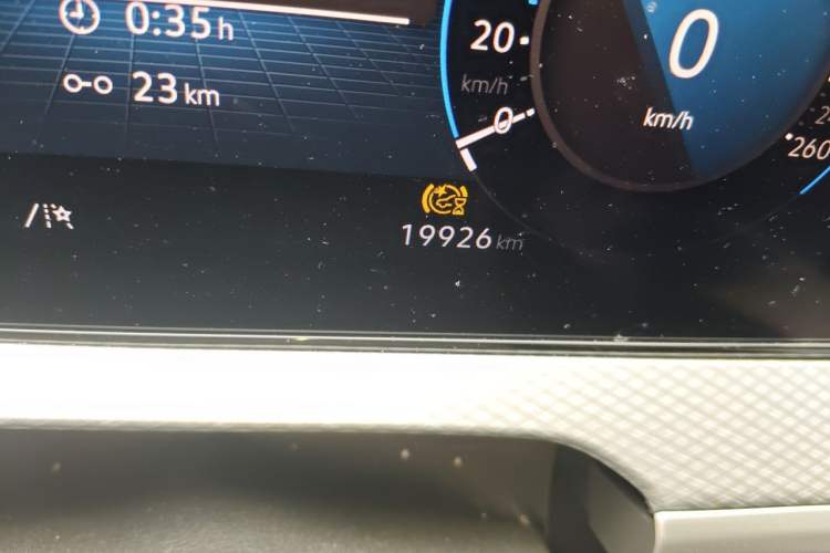 Used Volkswagen Tavendor 2023 380TSI Four-Wheel Drive R-Line Cruise Edition Odometer Close Up