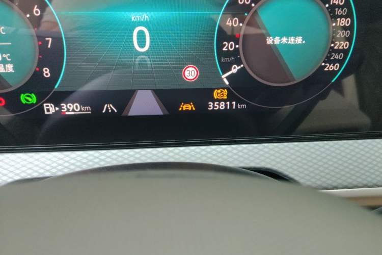 Used Volkswagen Tavendor 2023 380TSI Four-Wheel Drive R-Line Cruise Edition Odometer Close Up