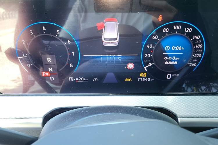 Used Volkswagen Tavendor 2023 380TSI Four-Wheel Drive R-Line Cruise Edition Odometer Close Up