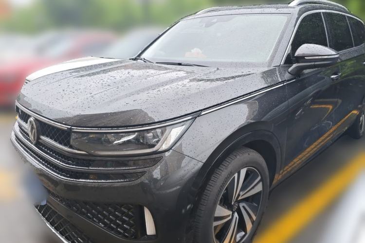 Used Volkswagen Tavendor 2023 380TSI Four-Wheel Drive R-Line Cruise Edition Guazi used car, China used car export, Used car for sale, Used  cars, Cheapest cars for sale