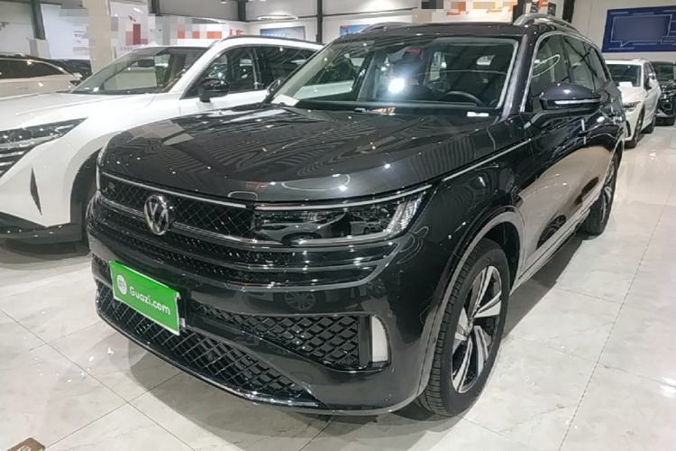Used Volkswagen Tavendor 2023 380TSI Four-Wheel Drive R-Line Cruise Edition Guazi used car, China used car export, Used car for sale, Used  cars, Cheapest cars for sale