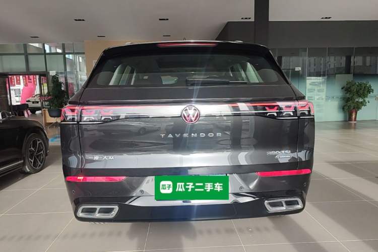 Used Volkswagen Tavendor 2023 380TSI Four-Wheel Drive R-Line Cruise Edition Rear