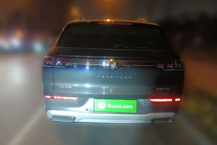 Used Volkswagen Tavendor 2023 330TSI Luxury Touring Edition Rear
