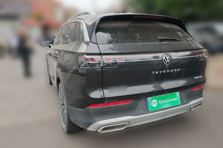 Used Volkswagen Tavendor 2023 330TSI Luxury Touring Edition Rear Left 45 Deg