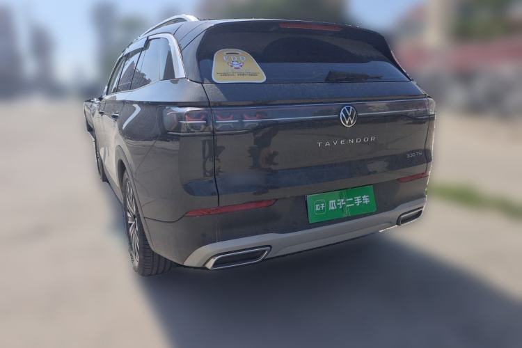 Used Volkswagen Tavendor 2023 330TSI Luxury Touring Edition Rear Left 45 Deg