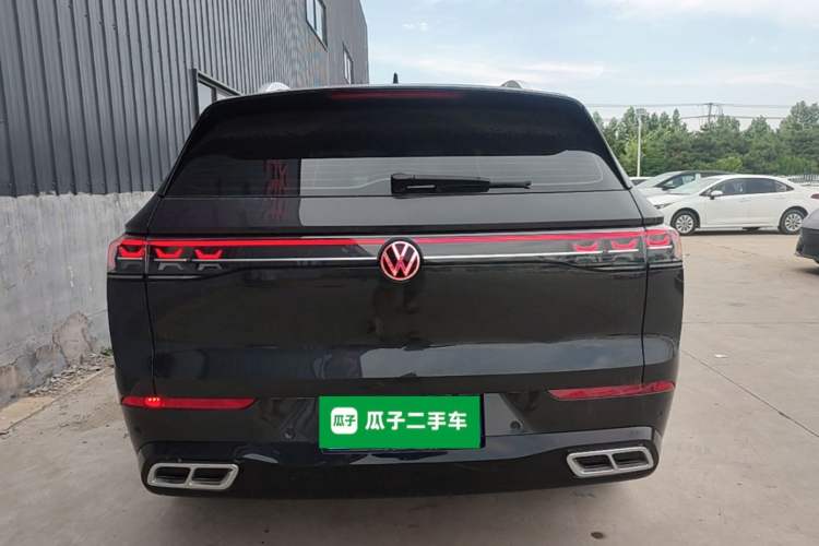 Used Volkswagen Tavendor 2023 380TSI Four-Wheel Drive R-Line Cruise Edition Rear