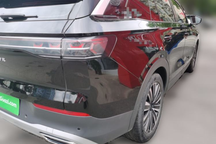 Used Volkswagen Tavendor 2023 330TSI Luxury Touring Edition Rear Right 45 Deg