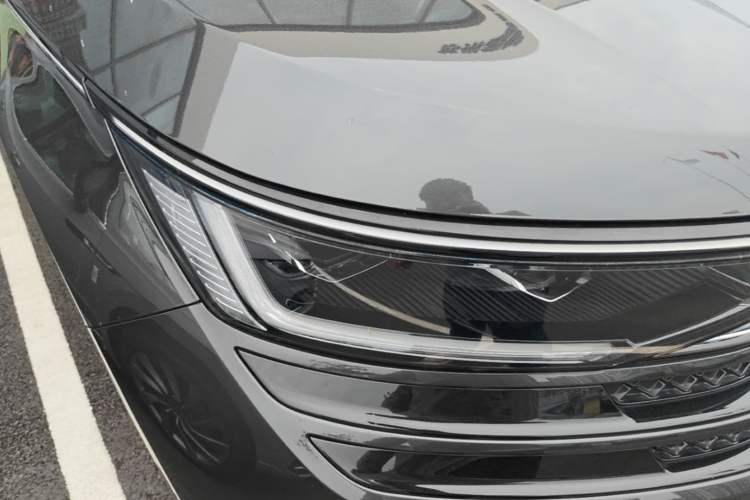 Used Volkswagen Tavendor 2023 380TSI Four-Wheel Drive R-Line Cruise Edition Right Front Headlight