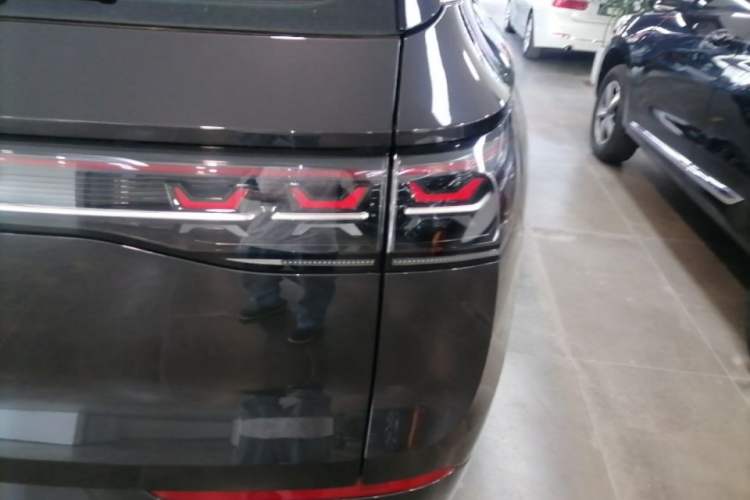 Used Volkswagen Tavendor 2023 380TSI Four-Wheel Drive R-Line Cruise Edition Right Rear Taillight