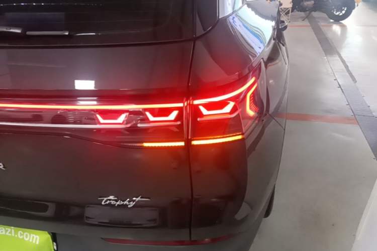 Used Volkswagen Tavendor 2023 330TSI Luxury Touring Edition Right Rear Taillight