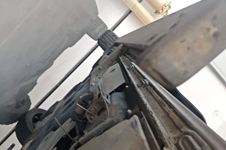 Used Volkswagen Tavendor 2023 380TSI Four-Wheel Drive R-Line Cruise Edition Right Side Sill
