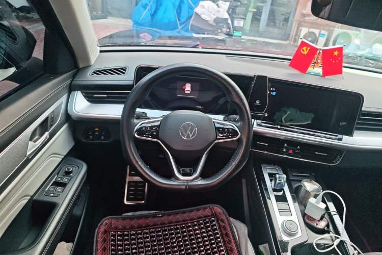 Used Volkswagen Tavendor 2023 380TSI Four-Wheel Drive R-Line Cruise Edition Steering Wheel