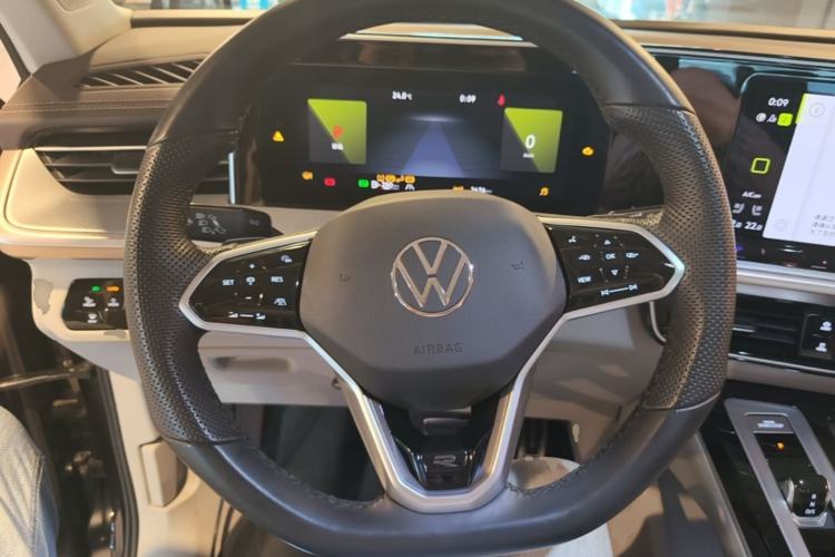 Used Volkswagen Tavendor 2023 380TSI Four-Wheel Drive R-Line Cruise Edition Steering Wheel