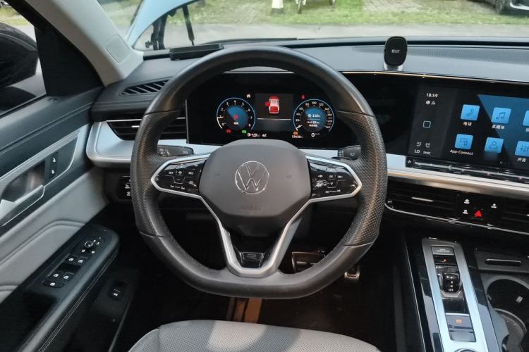 Used Volkswagen Tavendor 2023 380TSI Four-Wheel Drive R-Line Cruise Edition Steering Wheel