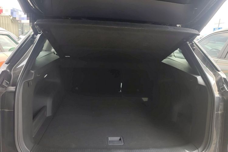 Used Volkswagen Tavendor 2023 380TSI Four-Wheel Drive R-Line Cruise Edition Trunk