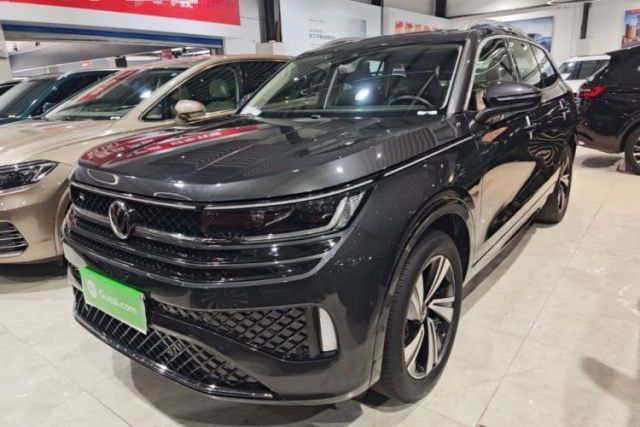 Używany Volkswagen Tavendor 2023 380TSI Four-Wheel Drive R-Line Cruise Edition