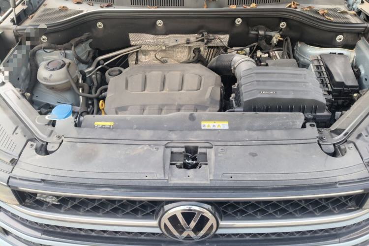 Used Volkswagen Tavendor 2023 380TSI Four-Wheel Drive R-Line Cruise Edition Engine Bay