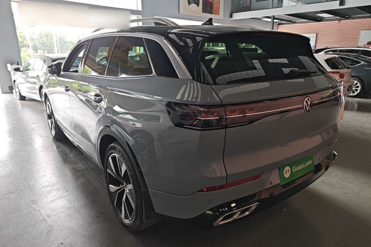 Used Volkswagen Tavendor 2023 380TSI Four-Wheel Drive R-Line First Edition Rear Left 45 Deg