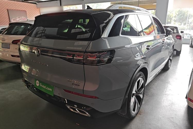 Used Volkswagen Tavendor 2023 380TSI Four-Wheel Drive R-Line First Edition Rear Right 45 Deg